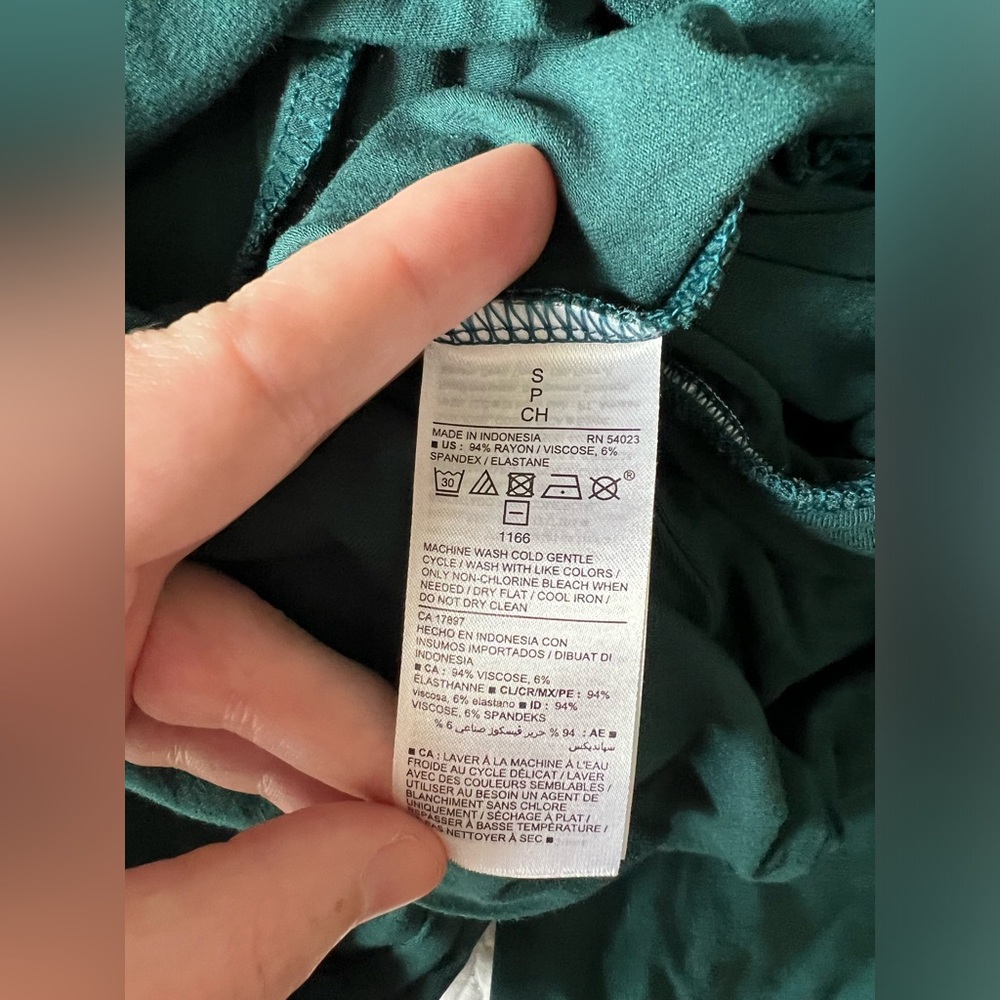 Old Navy Emerald Green Flowy Jumpsuit Long Romper - Picture 5 of 9